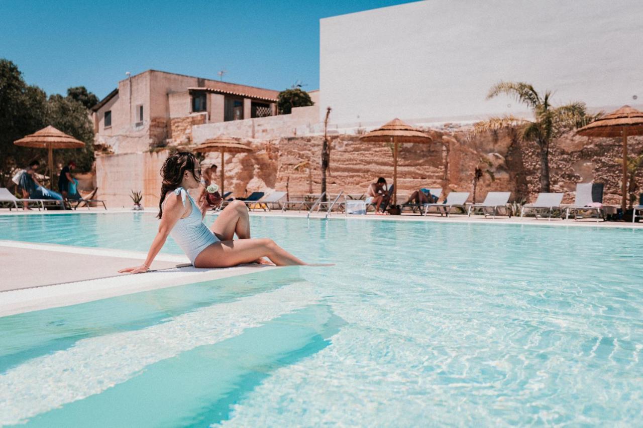 L'Oasi Villaggio Albergo Favignana Exteriör bild